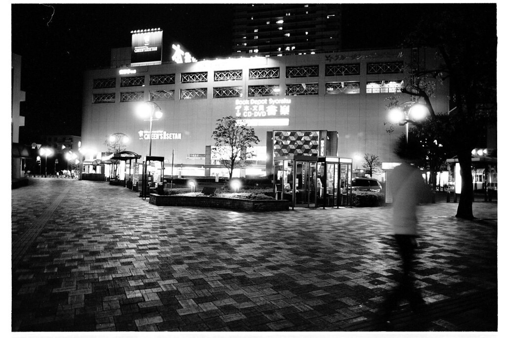 Nikon 24mm f2.8 — sample 5