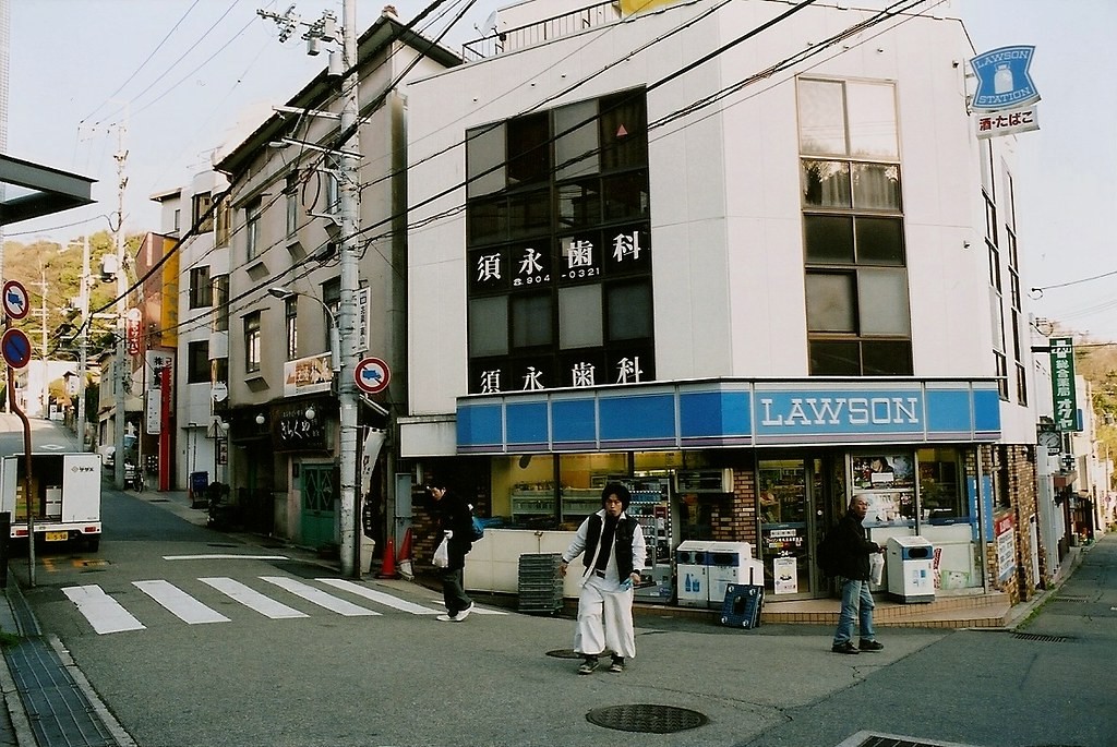 Nikon 28mm f3.5 — sample 5