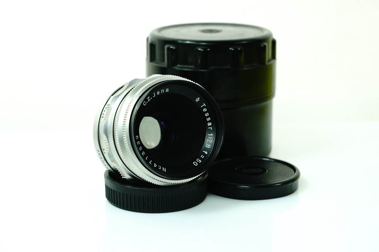 Carl Zeiss Tessar Silver 12 Blade