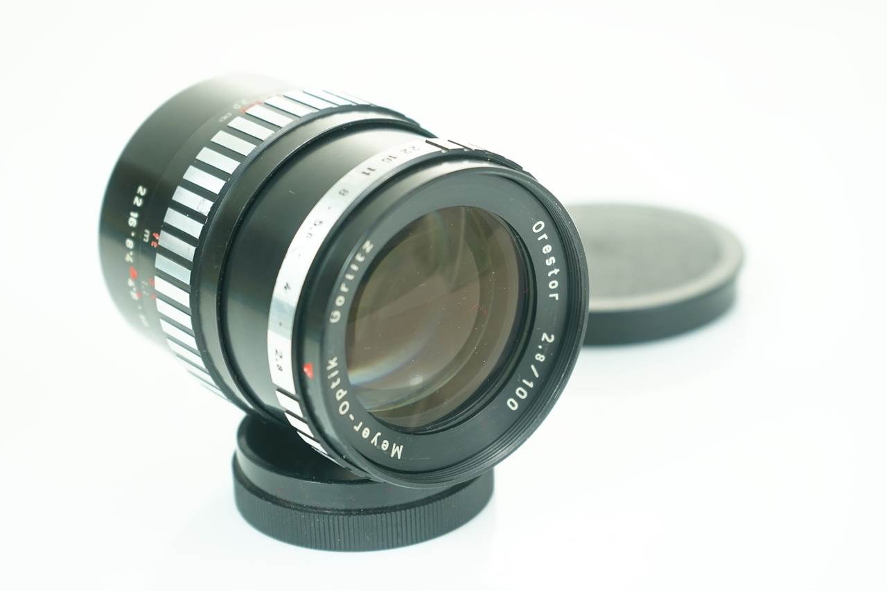 A Meyer-Optik 100mm f/2.8 Trioplan, the soap-bubble bokeh lens, from the LensSeed collection