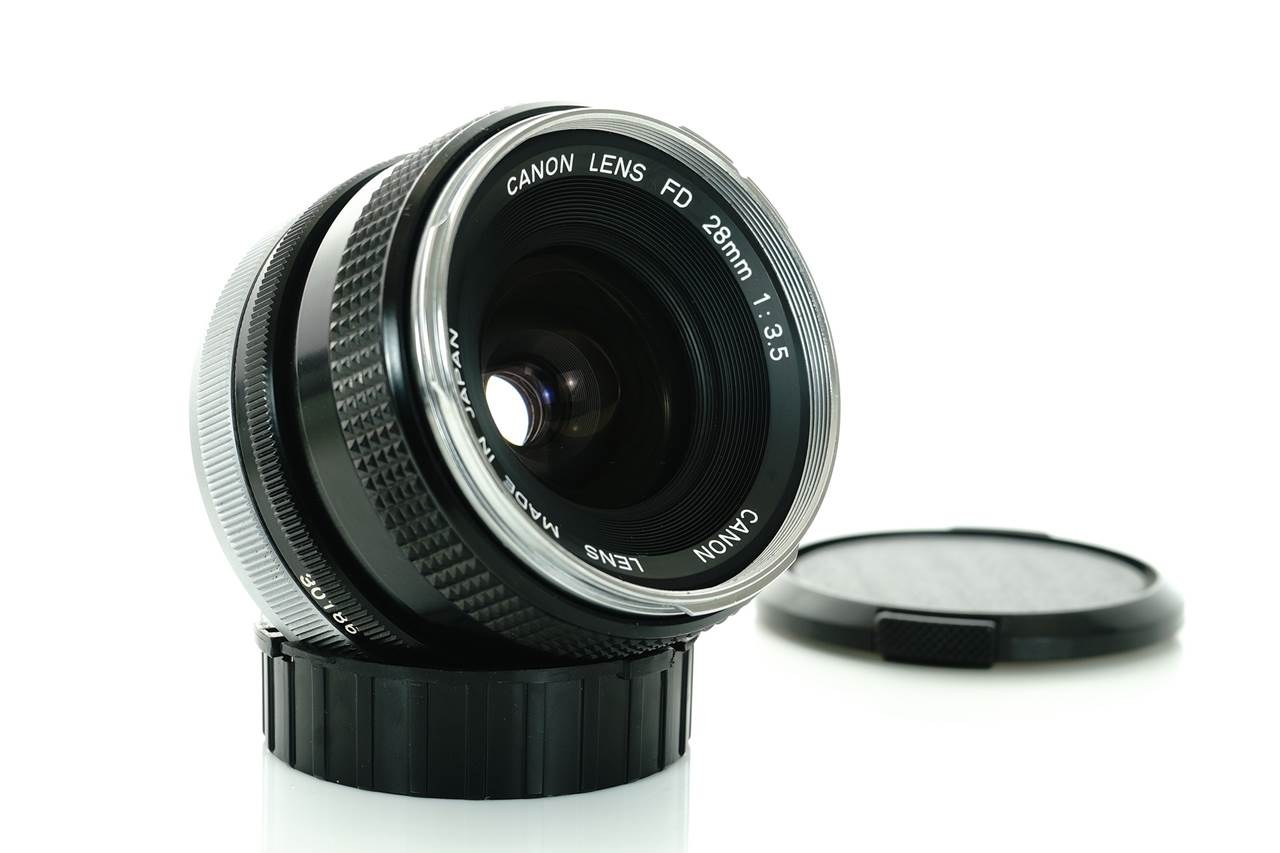 Canon 28mm f3.5