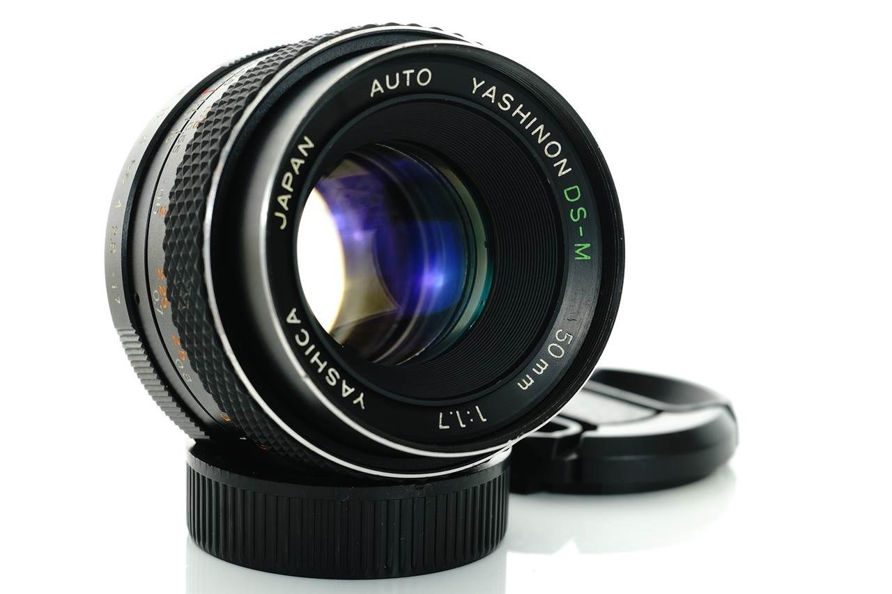 Contax / Yashica Yashinon-DS
