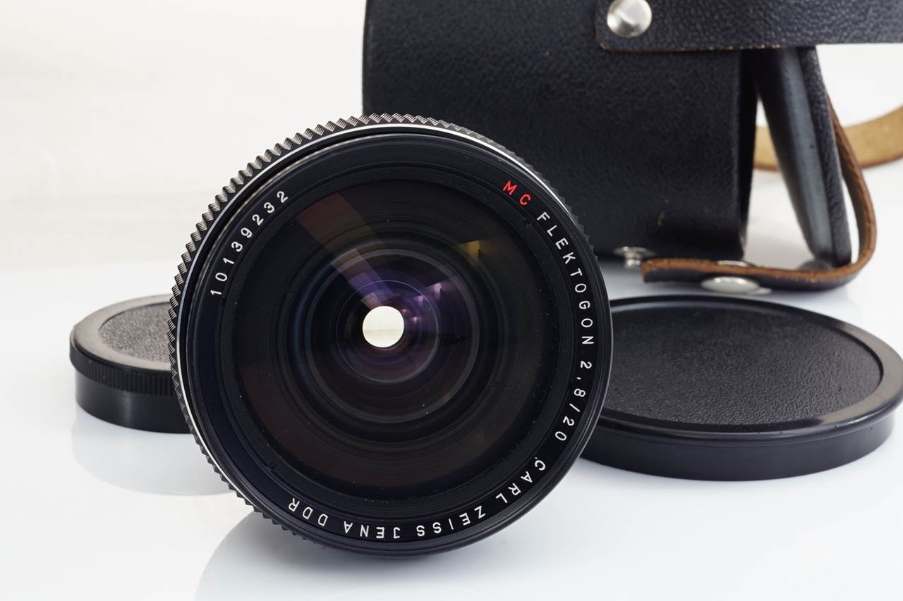 Carl Zeiss Flektogon 20mm f2.8