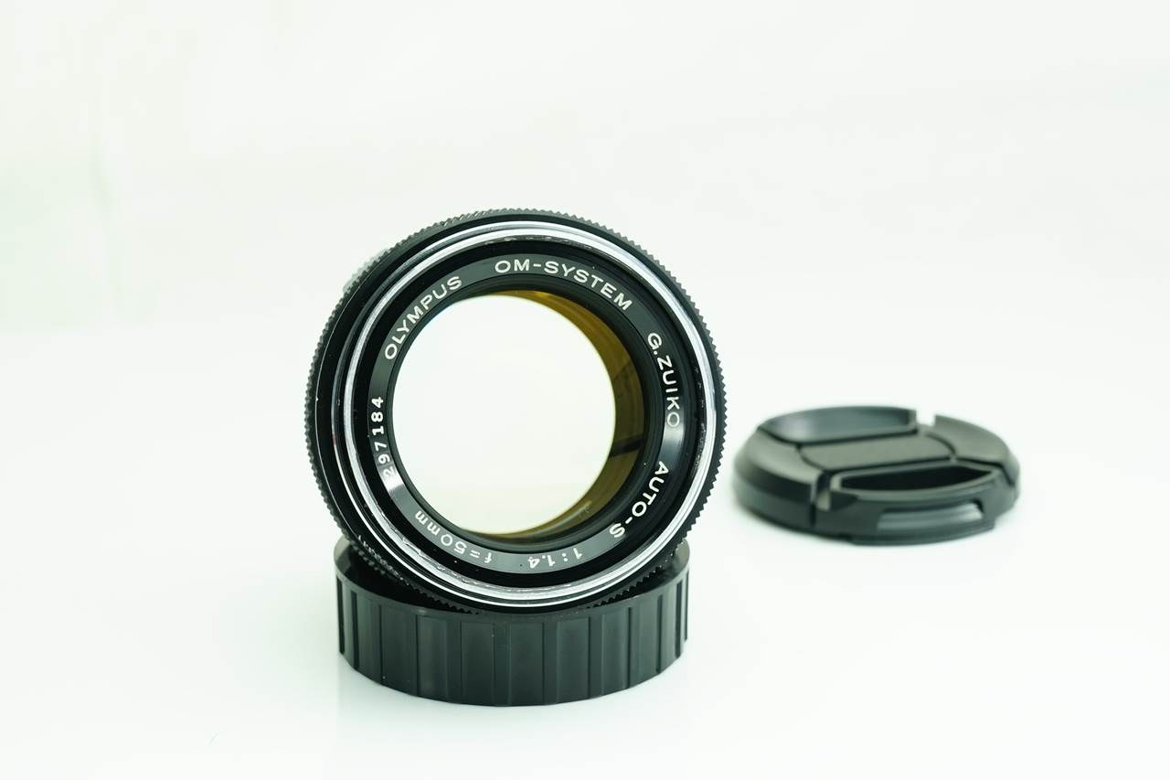 โอลิมปัส Olympus 50mm f1.4