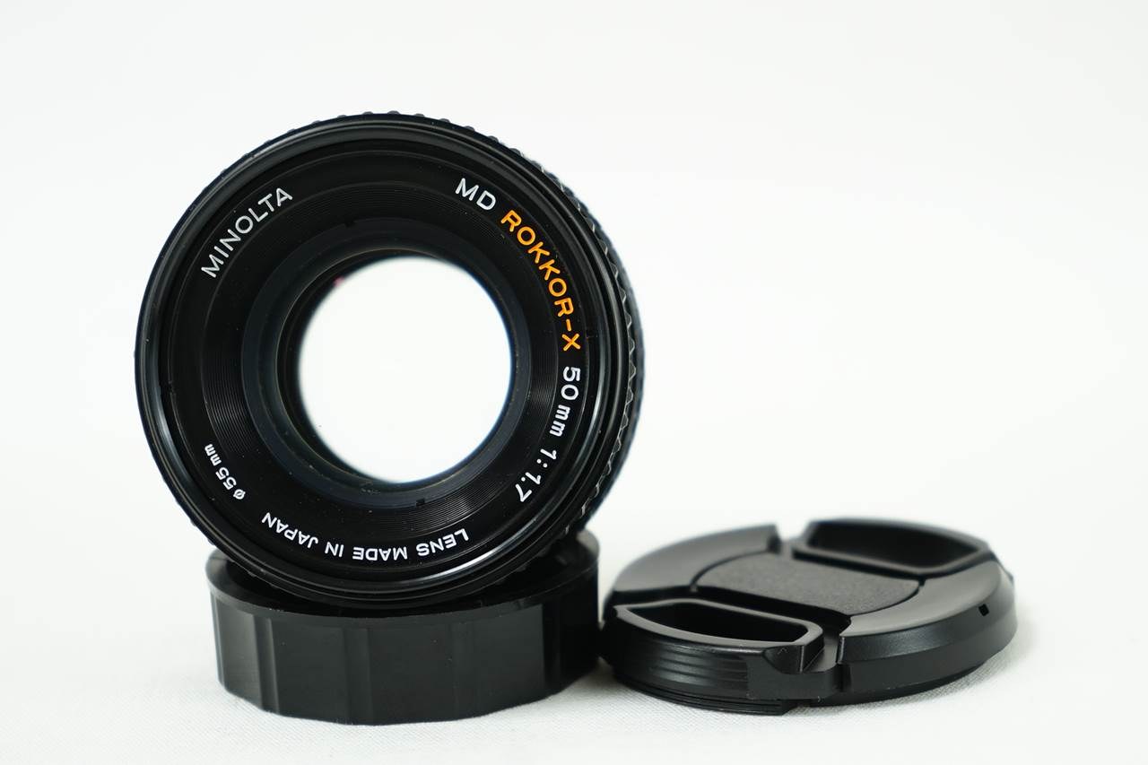 Minolta : 35-80 mm, f