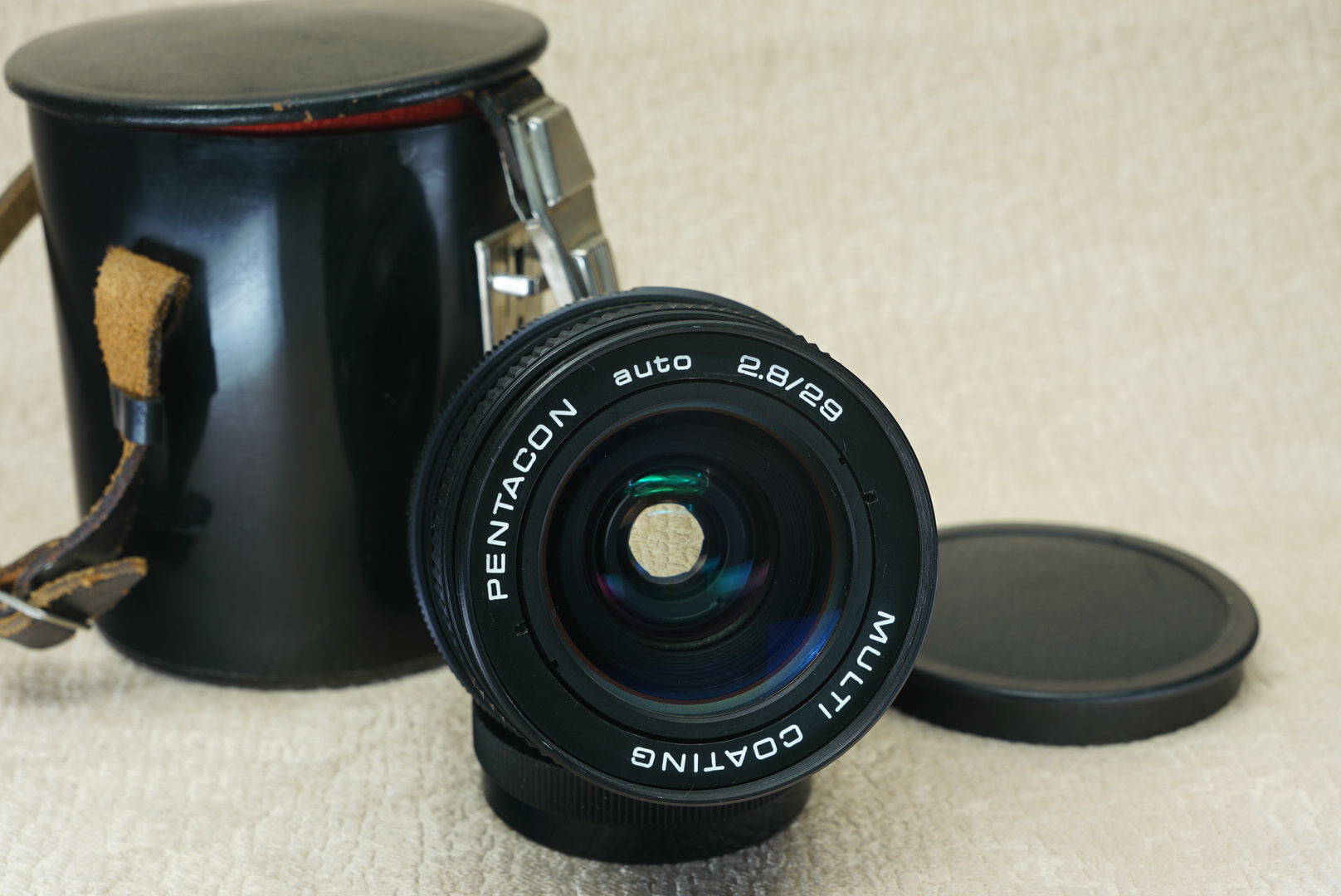 Pentacon 29mm f2.8